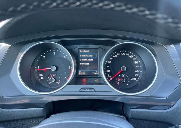 Volkswagen Tiguan cena 86900 przebieg: 91210, rok produkcji 2017 z Wschowa małe 742